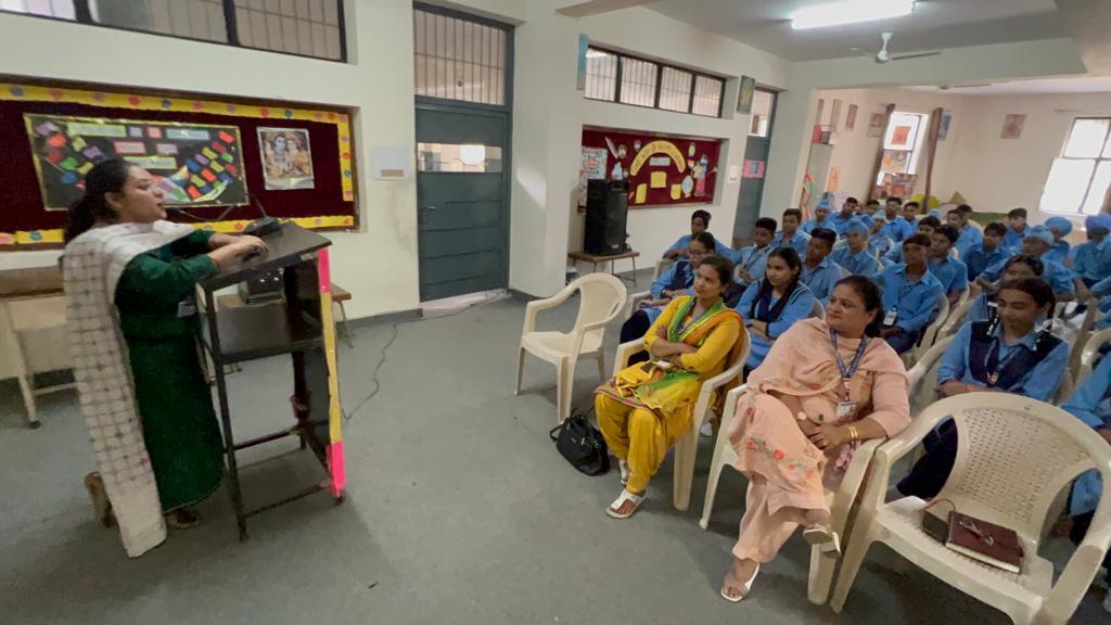SEMINAR ON HOW TO MANAGE YOUR AGE